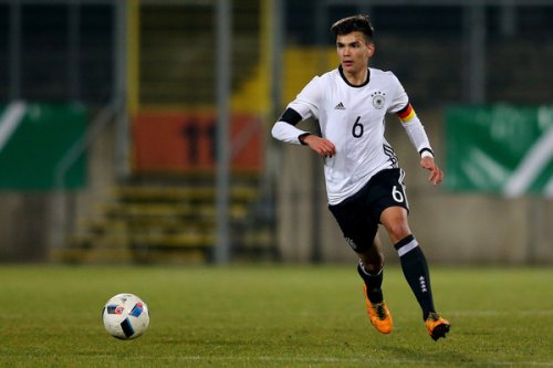 ბარსელონა აკაინაკით დაინტერესდა