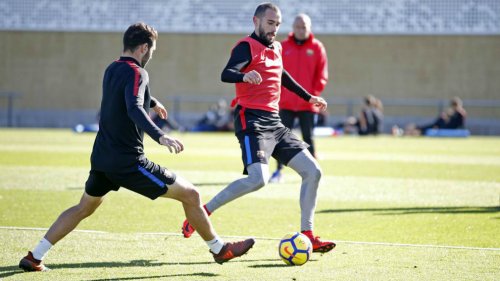 ძირითადი გუნდის ოთხი წევრი "ბარსა ბ"-ს ფეხბურთელებთან ერთად ვარჯიშობს