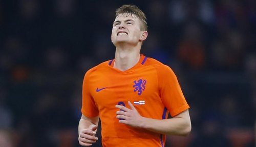 MD: დე ლიგტი ბარსელონას ესტუმრა