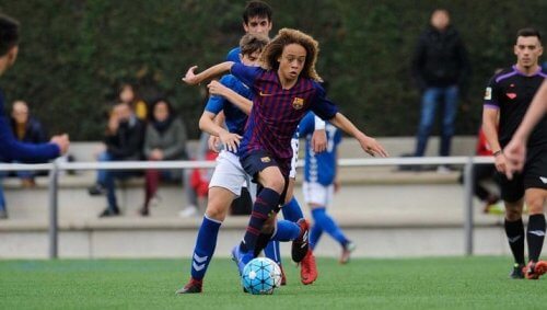 ოფიციალურად: ჩავი სიმონსი "ბარსელონას" ტოვებს