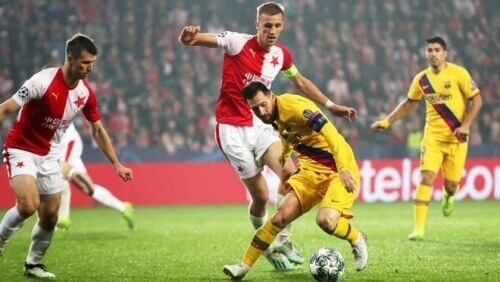 სლავია-ბარსელონა 1-2: შეფასებები