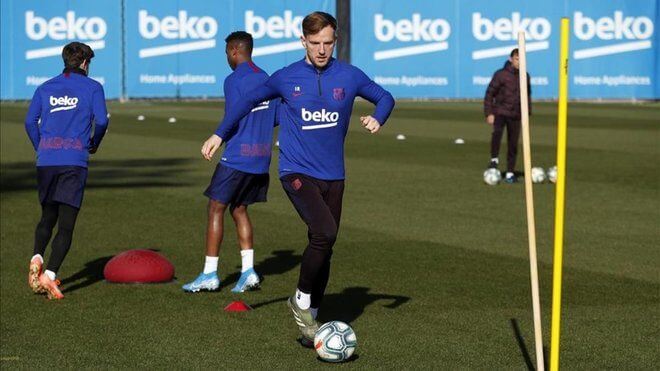 "იუვენტუსს" რაკიტიჩისა და ბერნარდესკის გაცვლა სურს