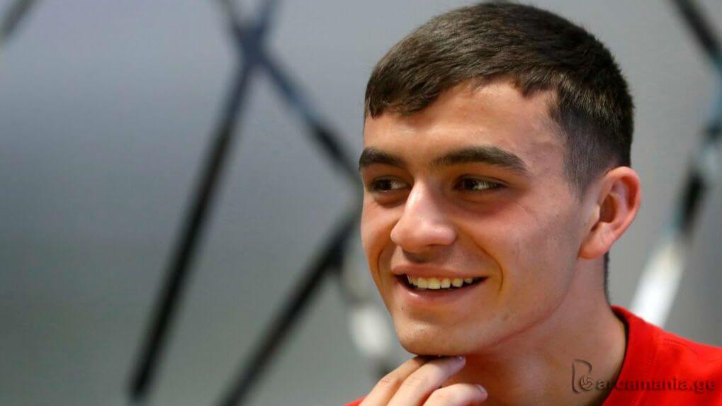 პედრი: გასახდელში მესის გვერდით თუ აღმოვჩნდი, ალბათ დავიმალები