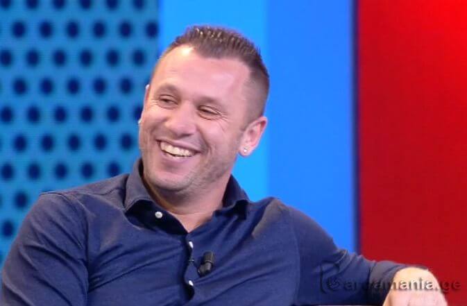 კასანო: ის, რასაც მარადონა 5 წელი აკეთებდა, მესი უკვე 15 წელია აკეთებს