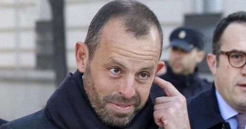 სანდრო როსელი: “ბარსელონა” პოლიტიკას უნდა ჩამოშორდეს