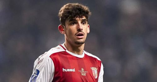 ცნობილია ინგლისური გუნდი, რომელიც ტრინკაუს "ბარსელონადან" შეძენას ცდილობს