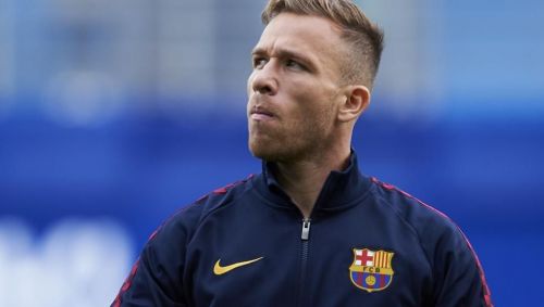 არტური ტურინში 23 აგვისტოს გაემგზავრება