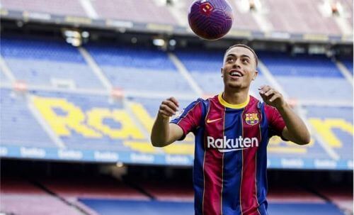 ოფიციალურად: სერჟინიო დესტი "ბარსელონას" ფეხბურთელია