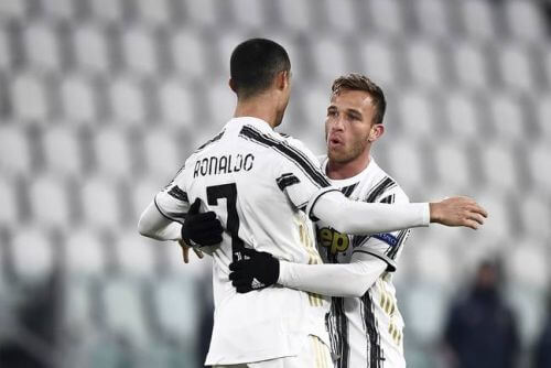 არტური: მესი თუ რონალდუ კაპიტნად? რონალდუ