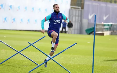 As: დესტი და პიანიჩი გამოჯანმრთელდნენ