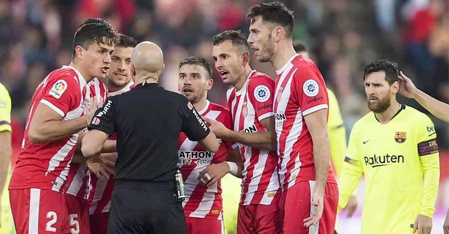 გრანადასთან თამაშის მსაჯი ცნობილია