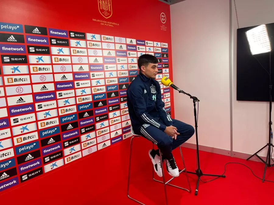 ინტერვიუ პედრისთან: იმედი მაქვს, მესი დარჩება