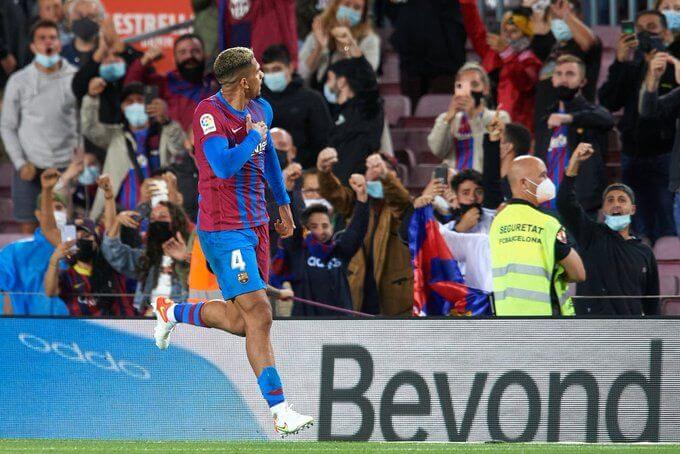 რონალდ არაუხოს კონტრაქტი ბარსელონასთვის პრიორიტეტია