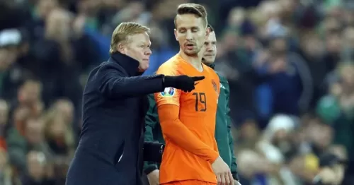 როგორი შედეგები აქვს ლუკ დე იონგს რონალდ კუმანის ხელმძღვანელობით?