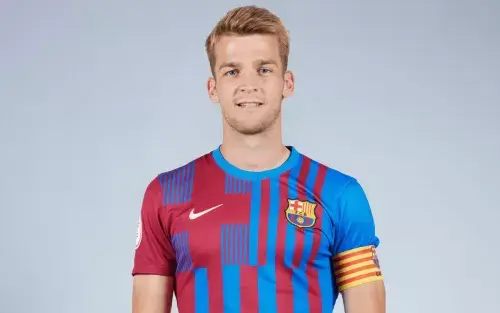 არნაუ კომასს პრემიერ ლიგიდან მსურველები გამოუჩნდნენ