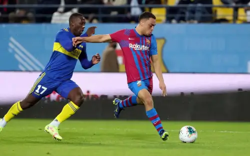 სერჟინიო დესტს ბარსელონას იანვარში დატოვება არ სურს