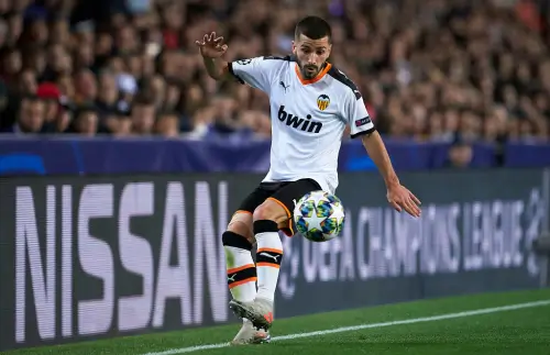 ბარსელონა ხოსე გაიას ჟორდი ალბას გაშვების შემთხვევაში შეიძენს