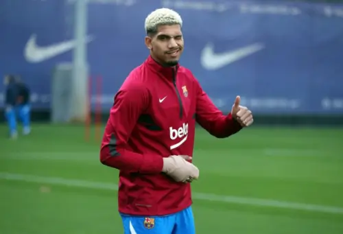 არაუხოს აგენტი რეალის ინტერესზე საუბრობს