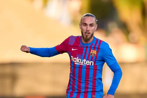 ბარსელონა და ვალენსია ოსკარ მინგესას იჯარაზე მუშაობენ