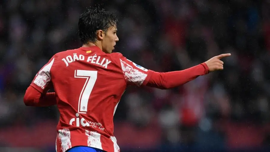 ბარსელონამ გასულ ზაფხულში ატლეტიკოს ჟოაუ ფელიშის თაობაზე მიმართა