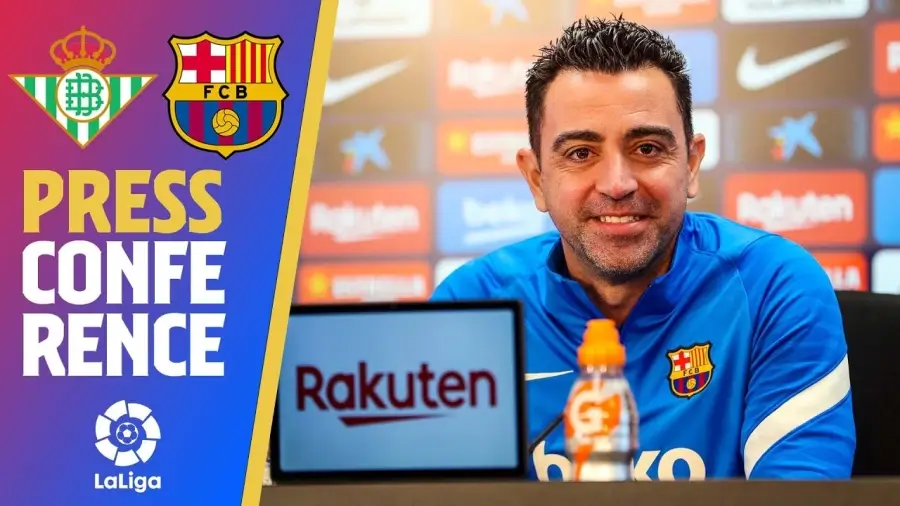 ჩავი ერნანდესი ბეტისთან მატჩის წინ