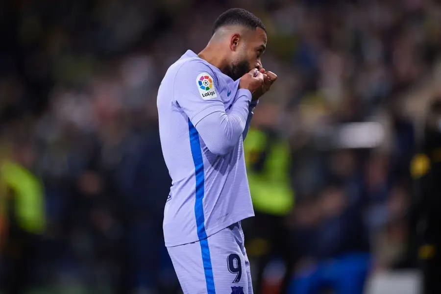 ბარსელონას მემფის დეპაის გაყიდვა სურს