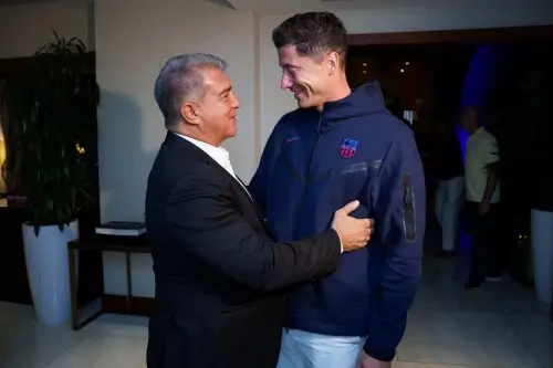 ბარსელონას სურს, ლევანდოვსკიმ 9-ნომრიანი მაისური მოირგოს