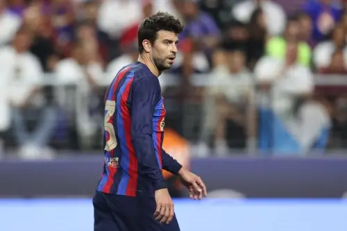 გულშემატკივრების გამოხმაურება პიკეს მოედანზე გამოჩენაზე