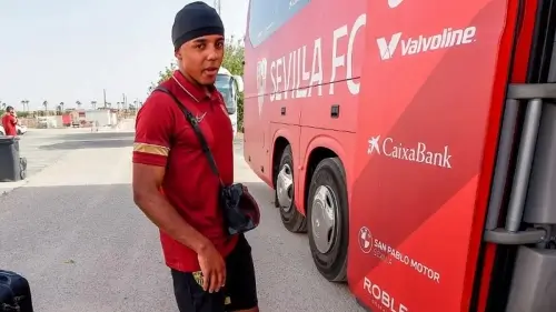 ბარსელონა კუნდეს თაობაზე შეთავაზებას ამზადებს