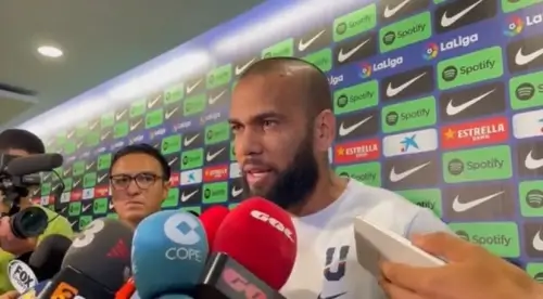 დანი ალვესი: ბარსელონაზე ნაწყენი არ ვარ