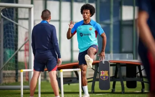 ჟიულ კუნდემ გუნდთან ერთად ვარჯიში განაახლა