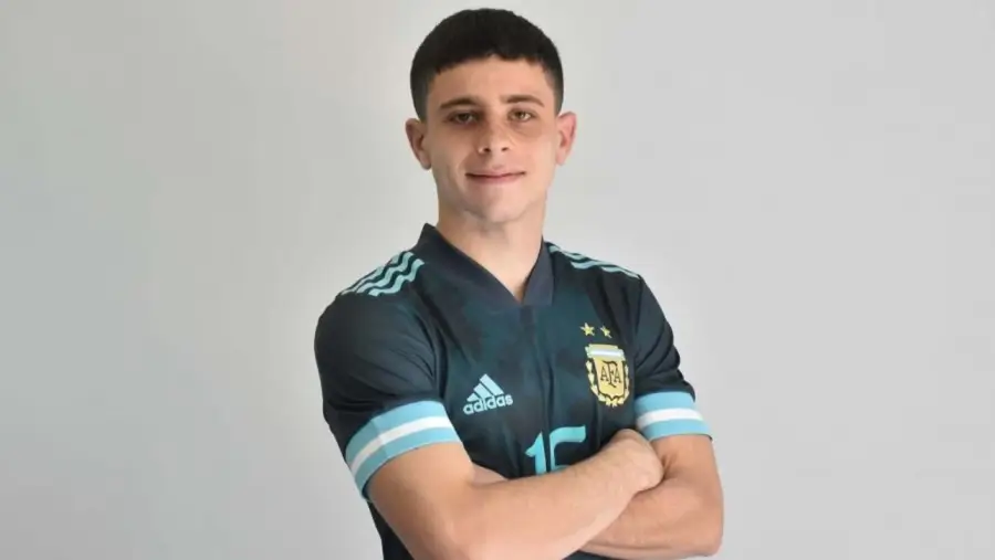 ბარსელონამ არგენტინელი თავდამსხმელი დაიმატა