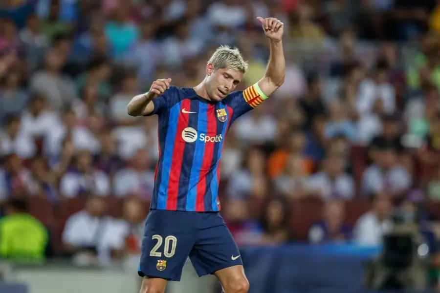 ბარსელონამ სერჟი რობერტოს ახალი კონტრაქტი შესთავაზა