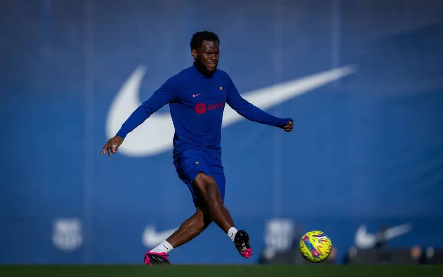 ფრანკ კესიე ბარსელონას არ დატოვებს