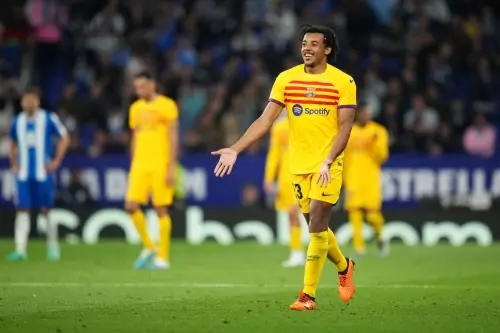 კუნდეს სადებიუტო გოლი ბარსელონაში | Video