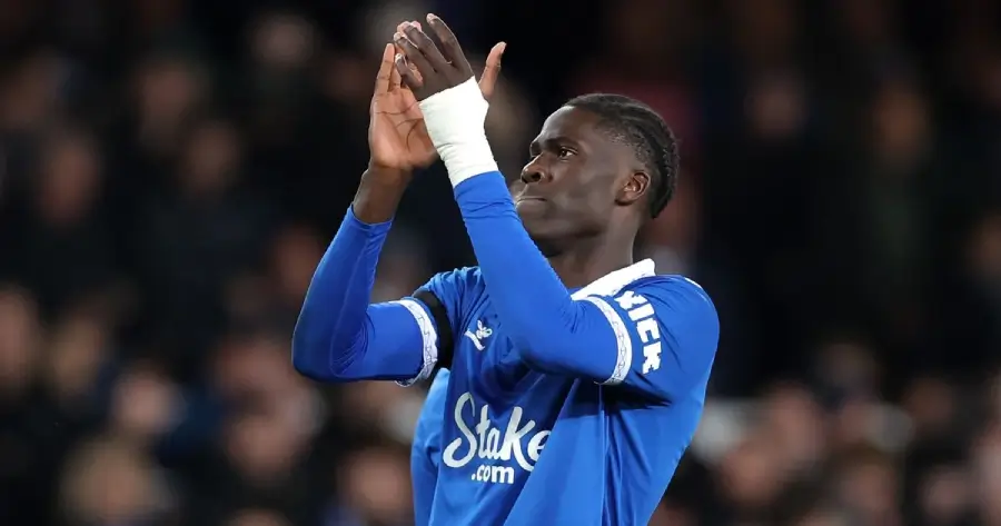 ბარსელონა ამადუ ონანას დამატებას განიხილავს | The Telegraph