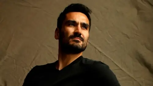 გიუნდოგანი არაუხოზე ადრე გაკეთებულ განცხადებებზე საუბრობს