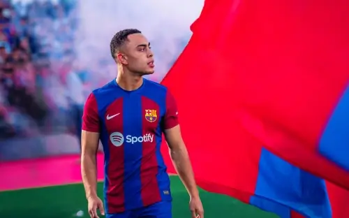 ოფიციალურად: სერჟინიო დესტი პსვ-ში უფასოდ გადავიდა