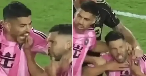 [ვიდეო] ლუის სუარესმა ჟორდი ალბა კინაღამ დაკბინა